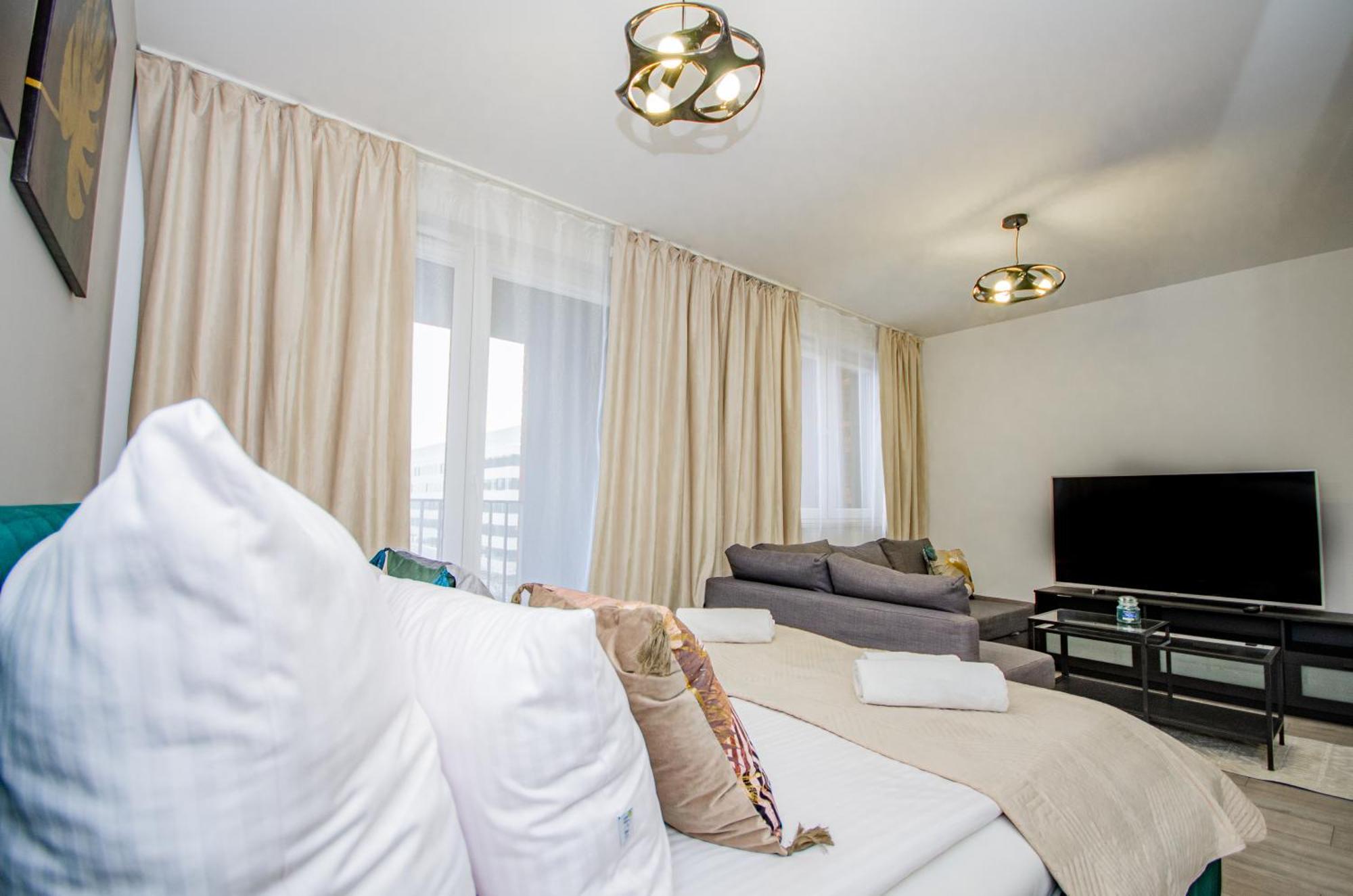 Inpoint Zablocie Modern Apartments For Work&Travel Cracóvia Exterior foto